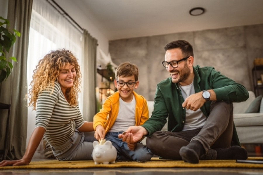 A educação financeira começa em casa